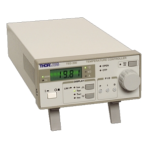 Thorlabs - TED200 Benchtop Temperature Controller, ±2A/12W